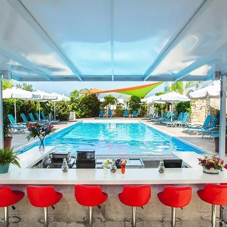 酒店 Latchi Escape And Polis