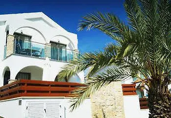 Latchi Escape And 4* Polis