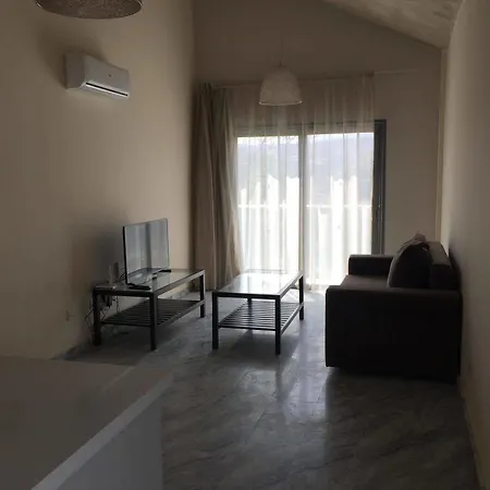 Latchi Escape And 4* Polis