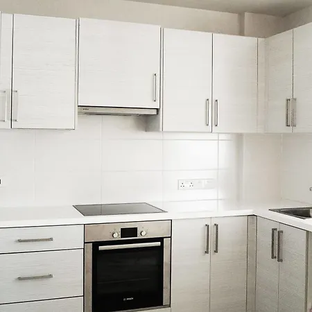 Latchi Escape And 4*