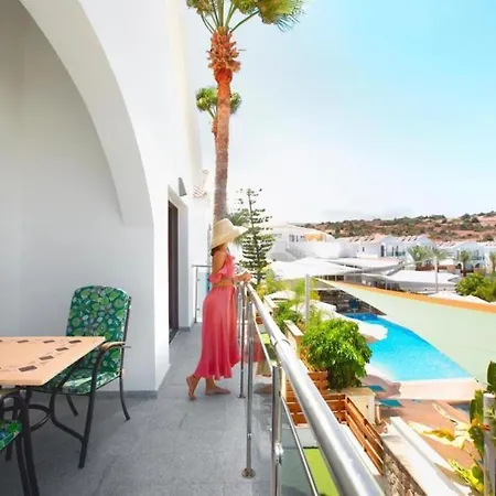 Latchi Escape And Hotel 4*