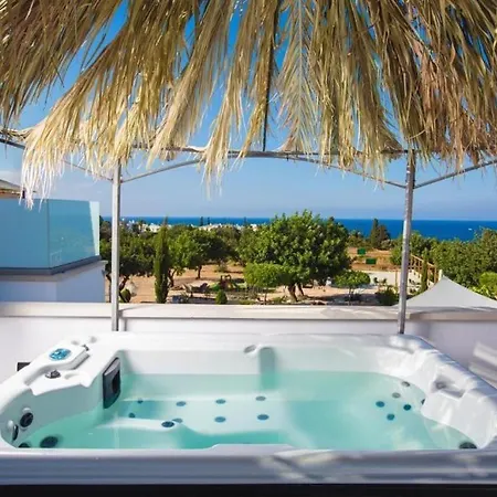 Latchi Escape And Hotel