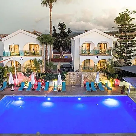 Hotel Latchi Escape And 4*