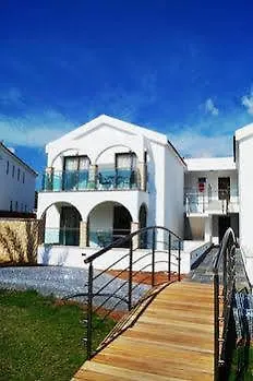 Latchi Escape And 4* Polis