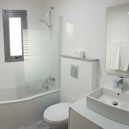 Latchi Escape And 4* Polis