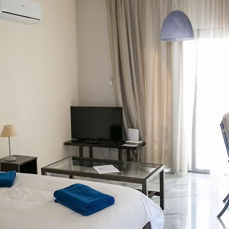Latchi Escape And 4* Polis