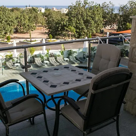 Hotel Latchi Escape And 4*