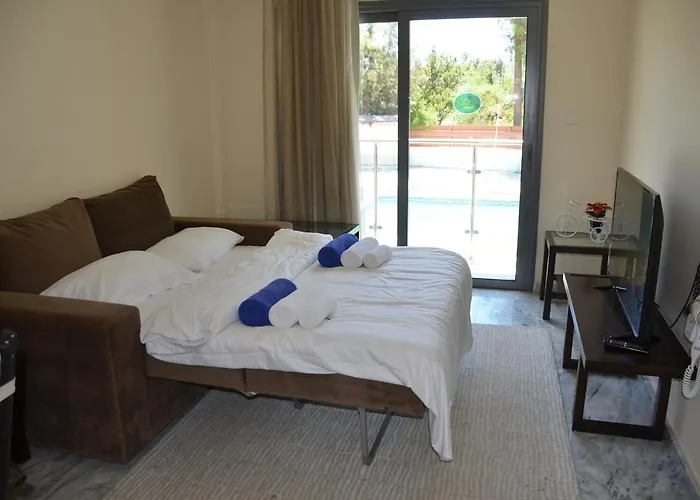 Latchi Escape And Hotell 4*