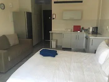 Latchi Escape And 4*