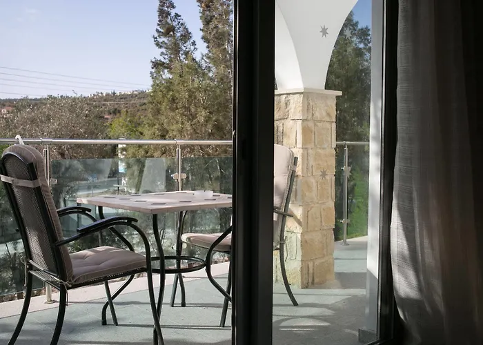 Latchi Escape And Hotell Polis